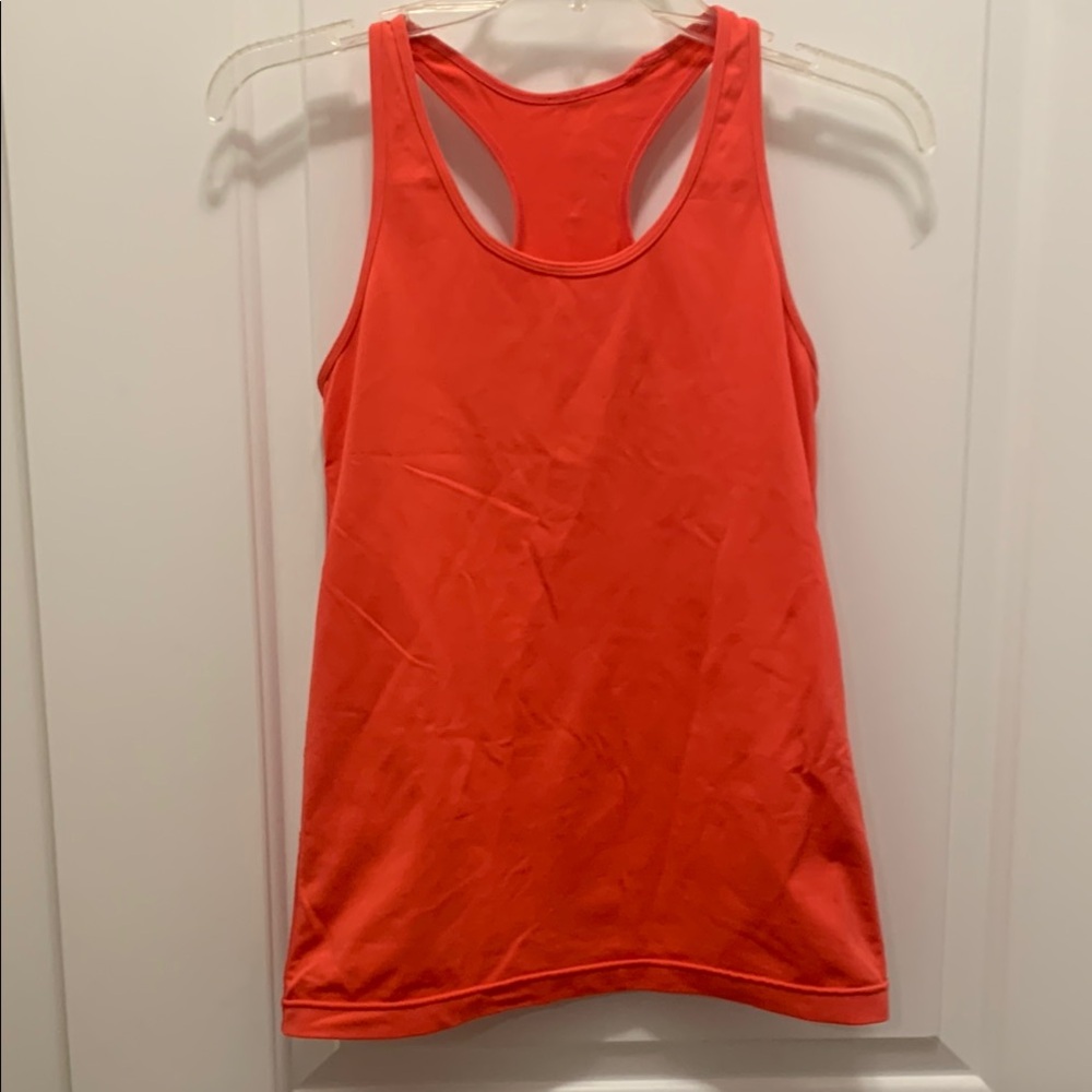 Lululemon pink tank top